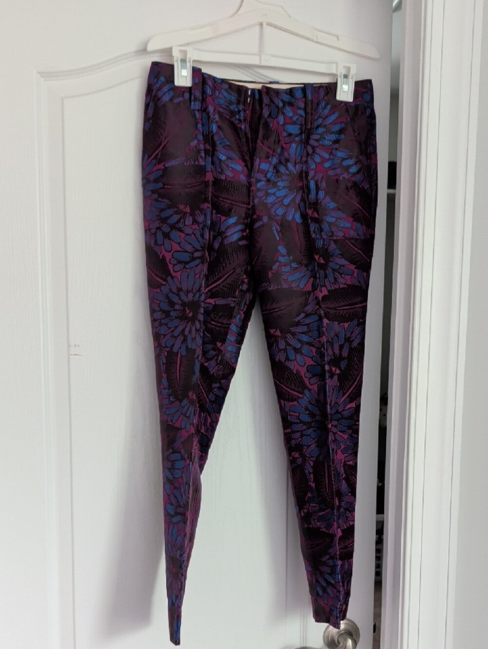 Floral Stretch Crop Pants - Purple/Blue - Picture 10 of 11